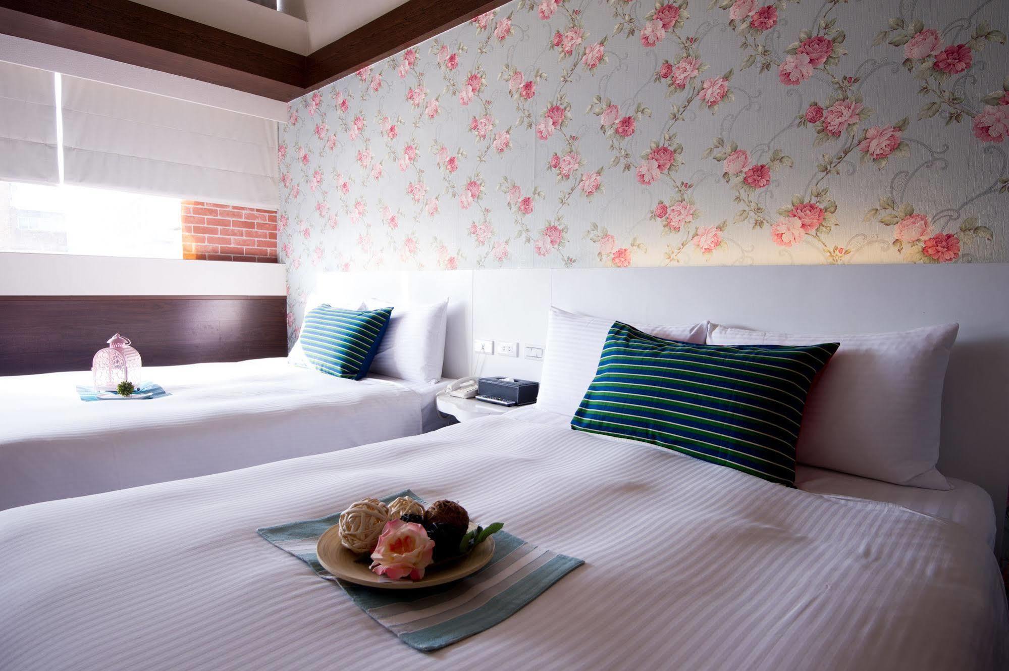 Hotel Ecfa - Kuming 3*