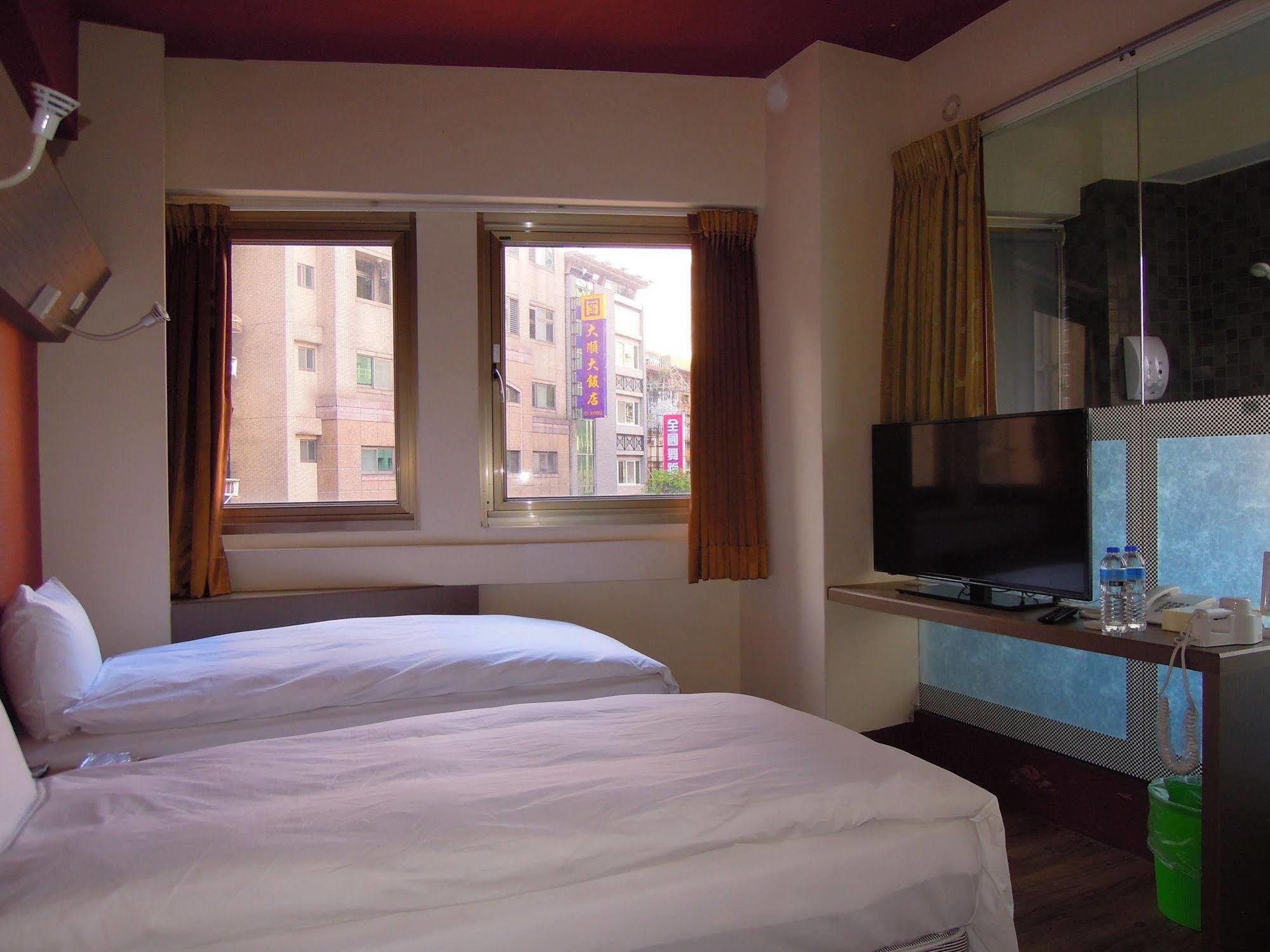 Galaxy Mini Hotel