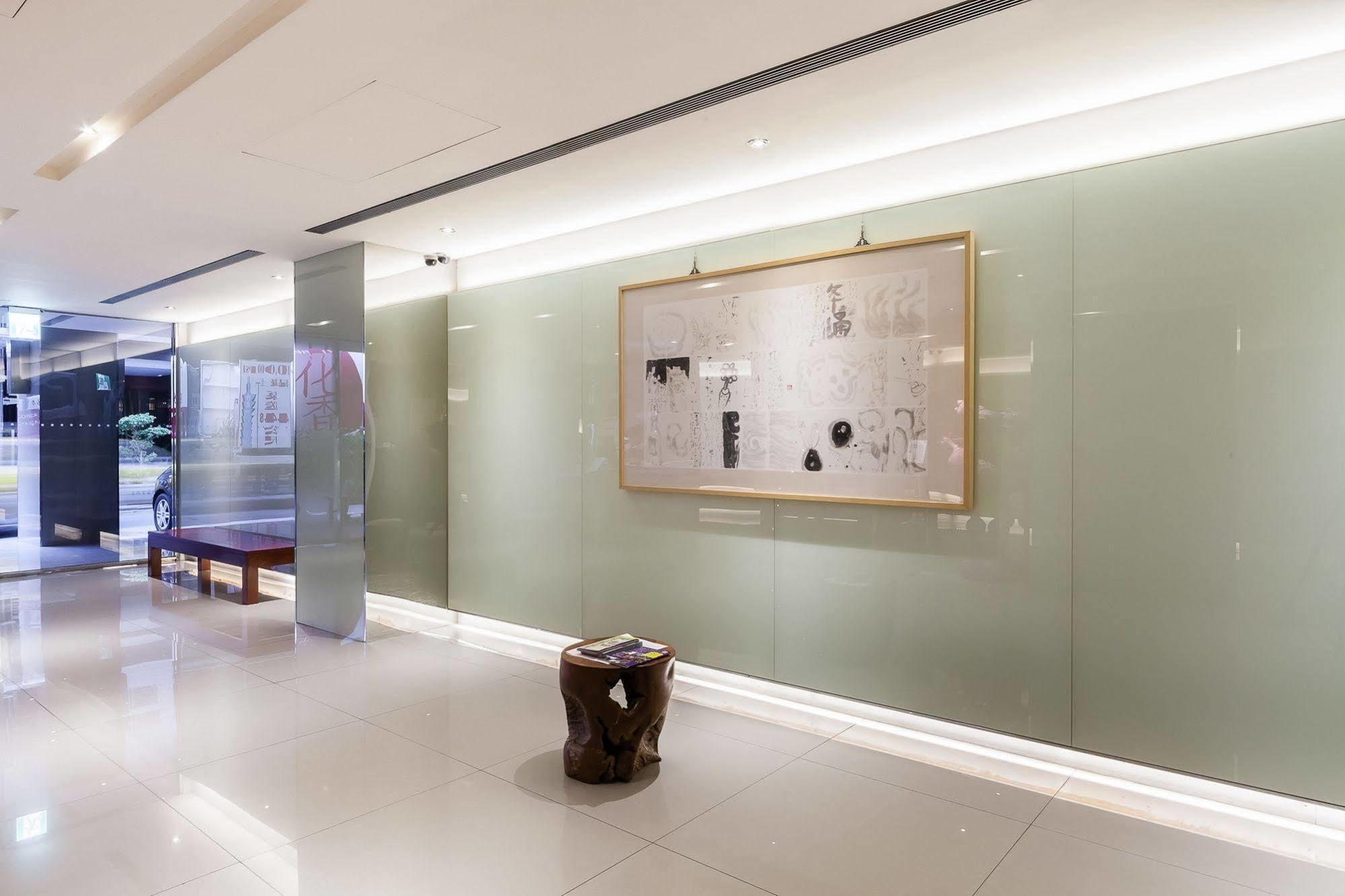 Green World Mai - Zhongshan Hotel