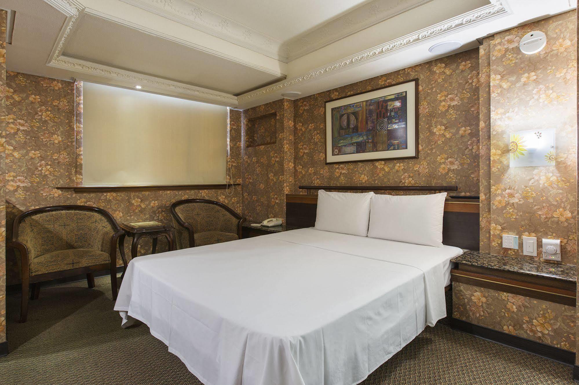 Hotel Wing