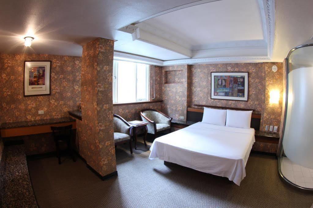 Hotel Wing 3*