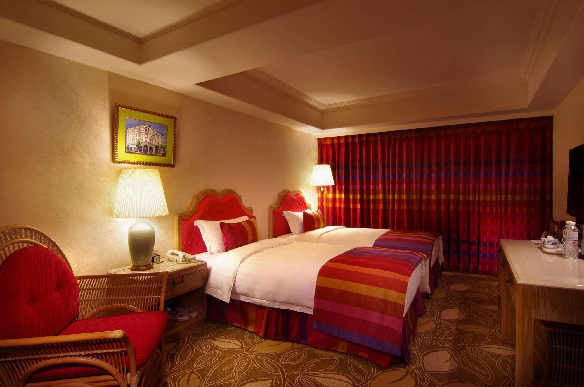 Hotel The Riviera 4*