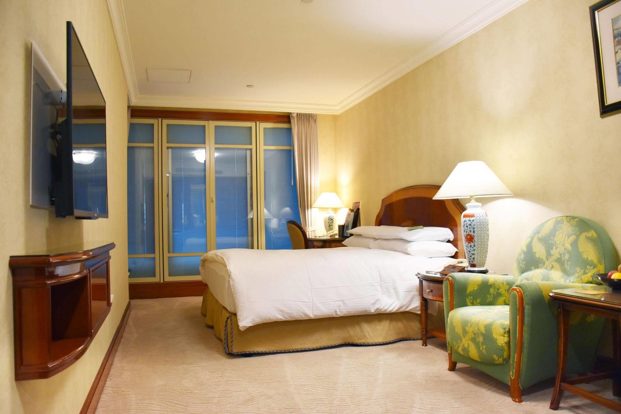 Evergreen Laurel 5* Taipei