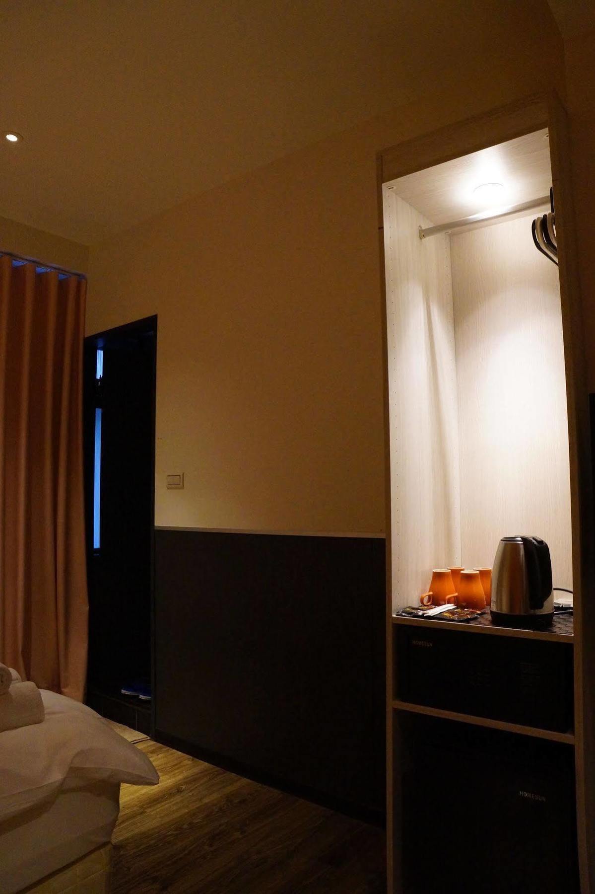 Colormix & Hotel Taipei