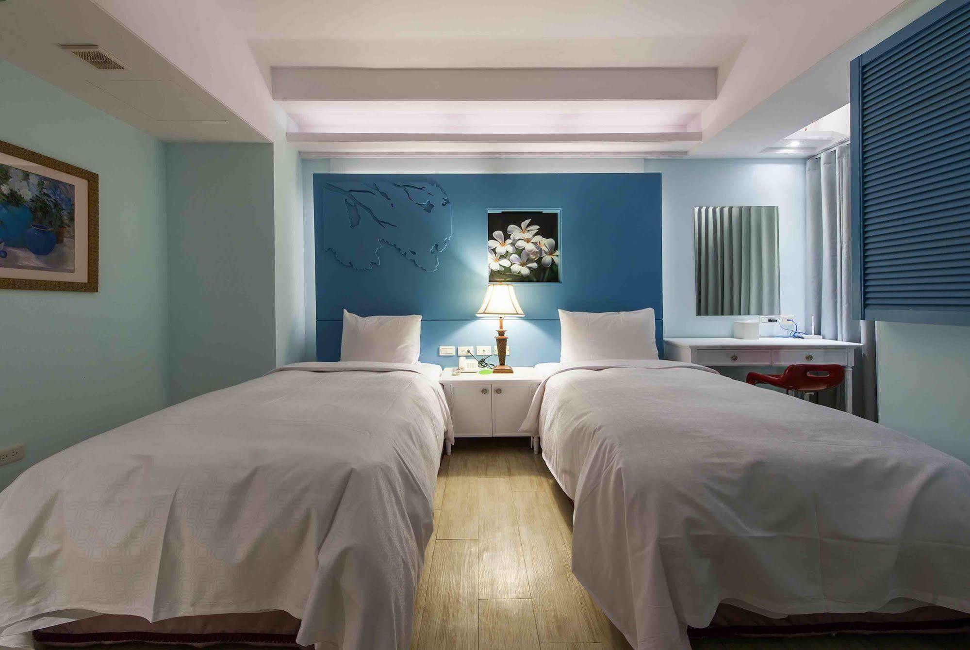 Liz Hotel