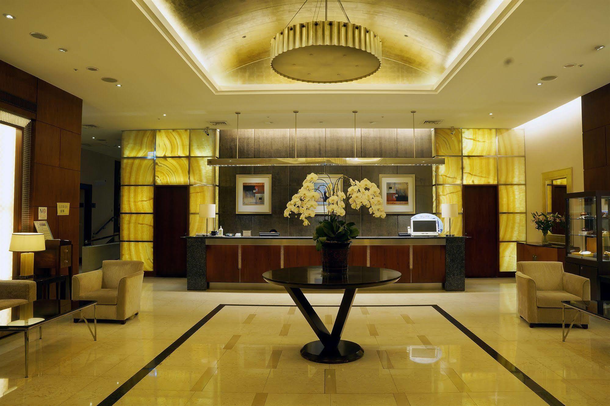 Hotel City Lake