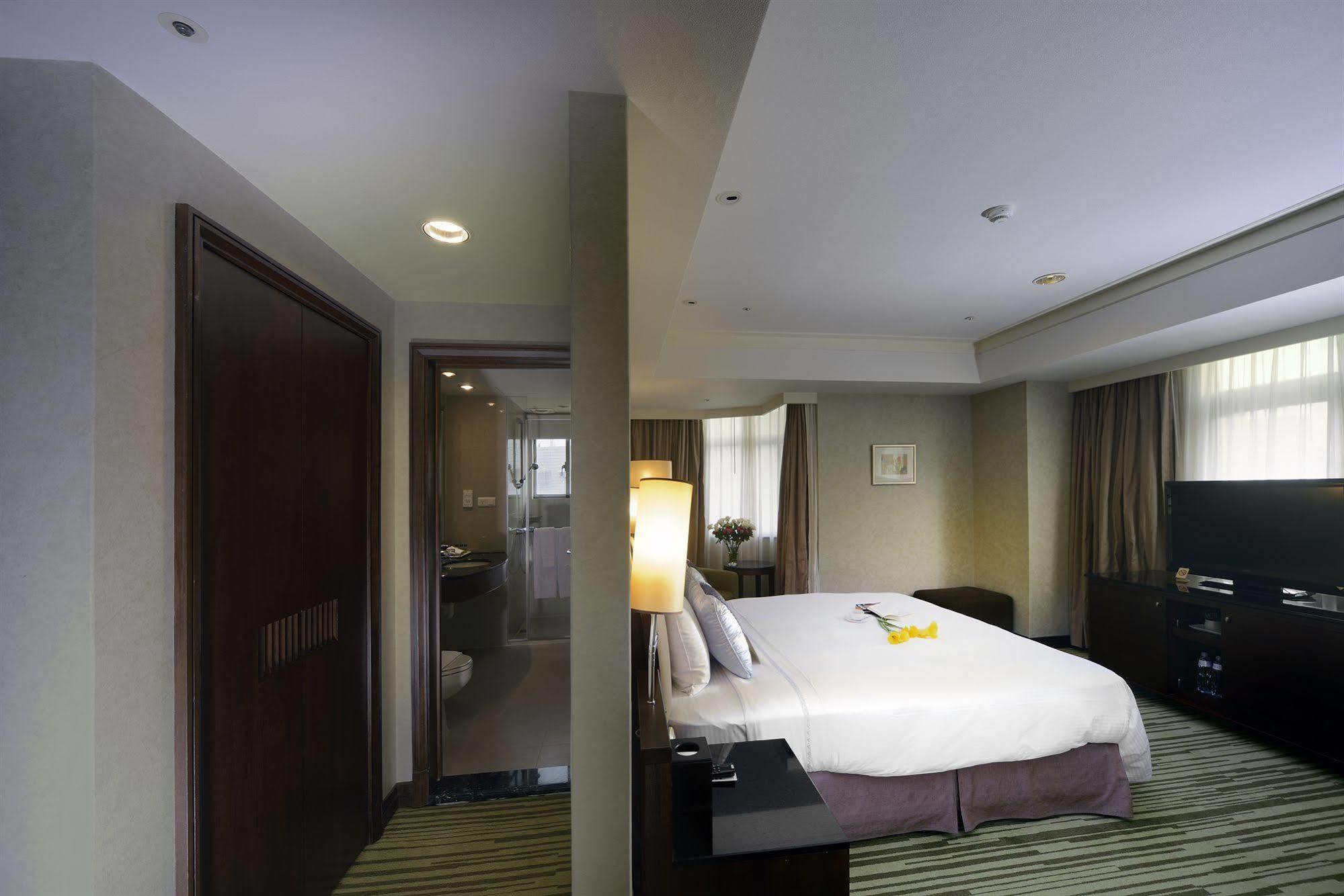 Hotel City Lake Taipei