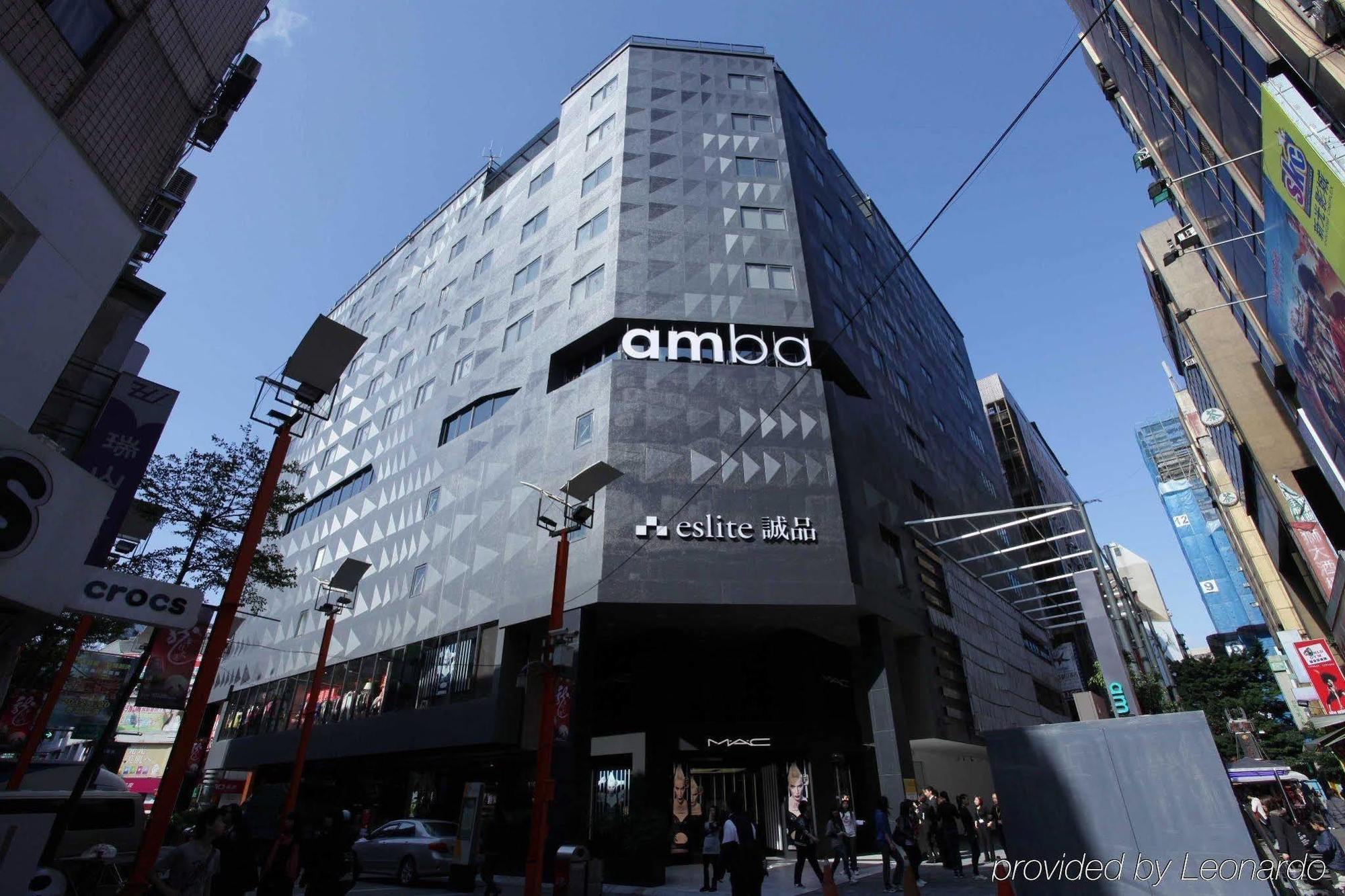 Hotel Amba Ximending 4*
