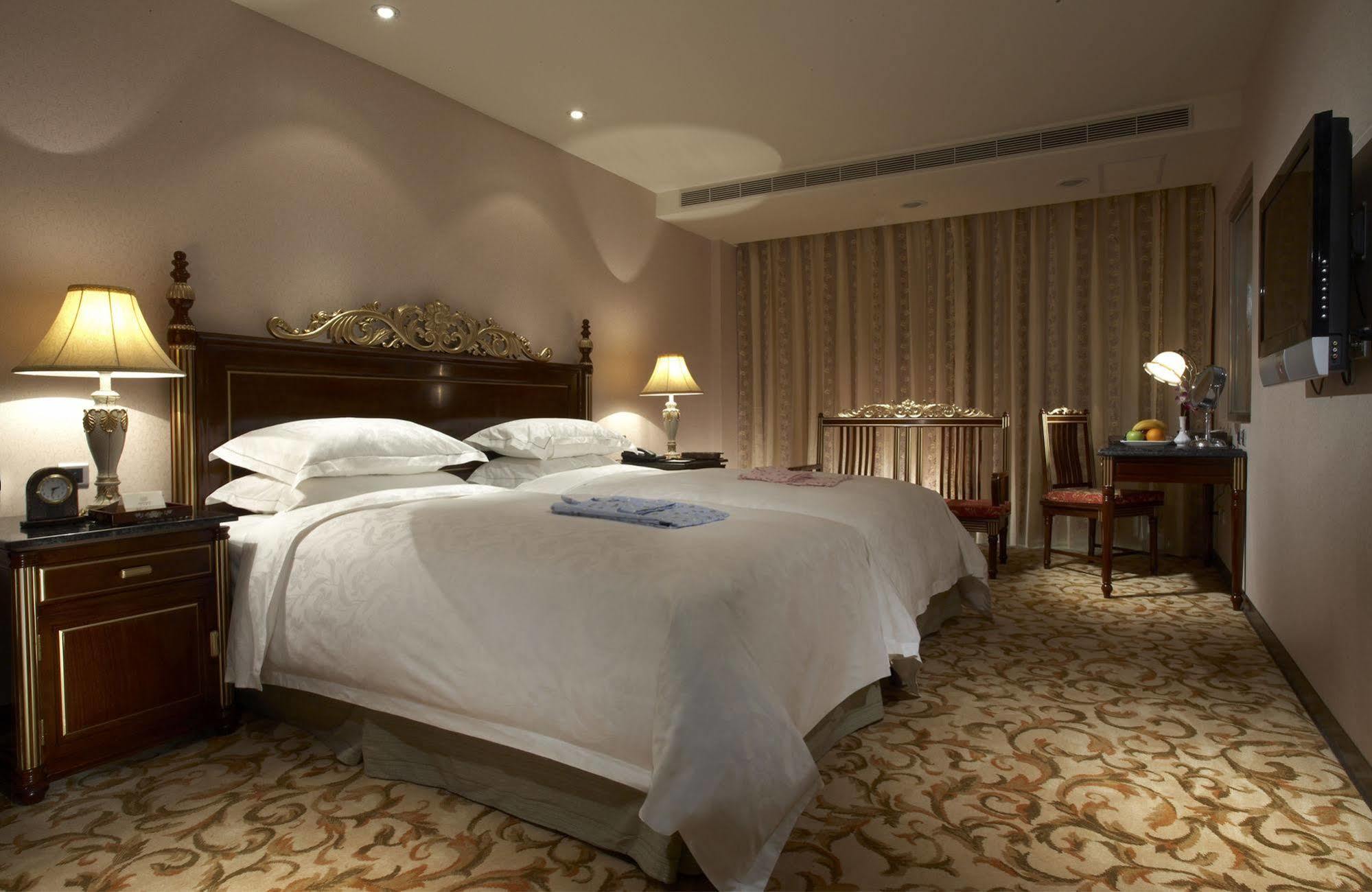 Royal Seasons Beitou 3* Taipei