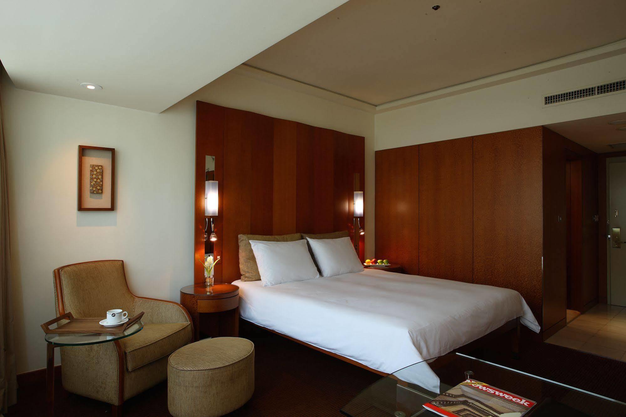 Gloria Hotel 5*