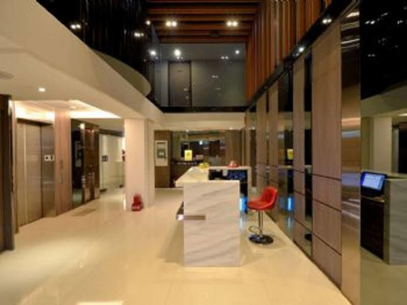 Guide Fuxing North Hotel 3*