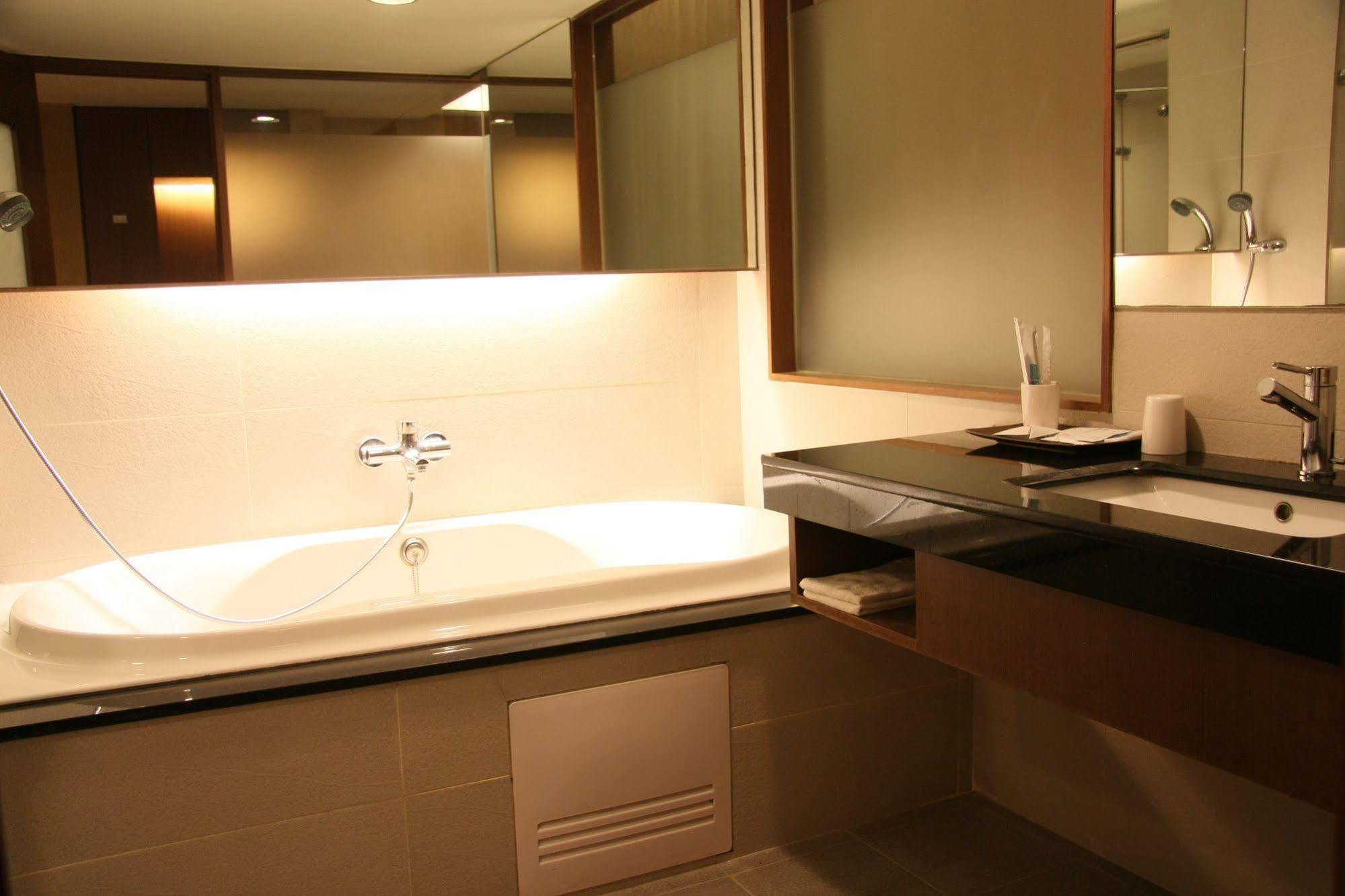 Vip Hotel Taipei