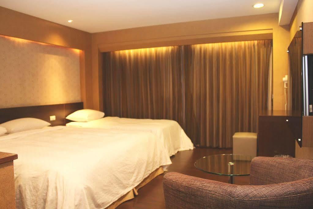 Vip Hotel