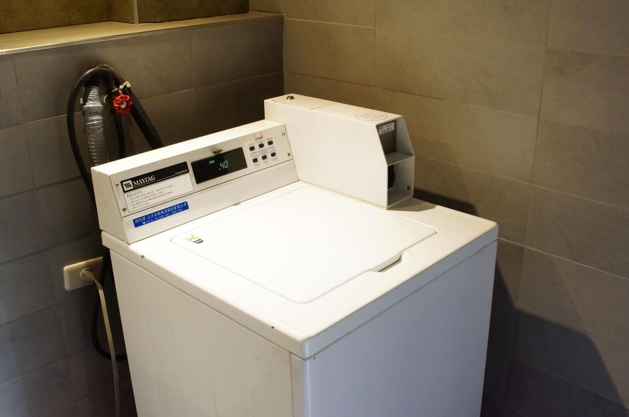 Travel Capsule hotel Taipei