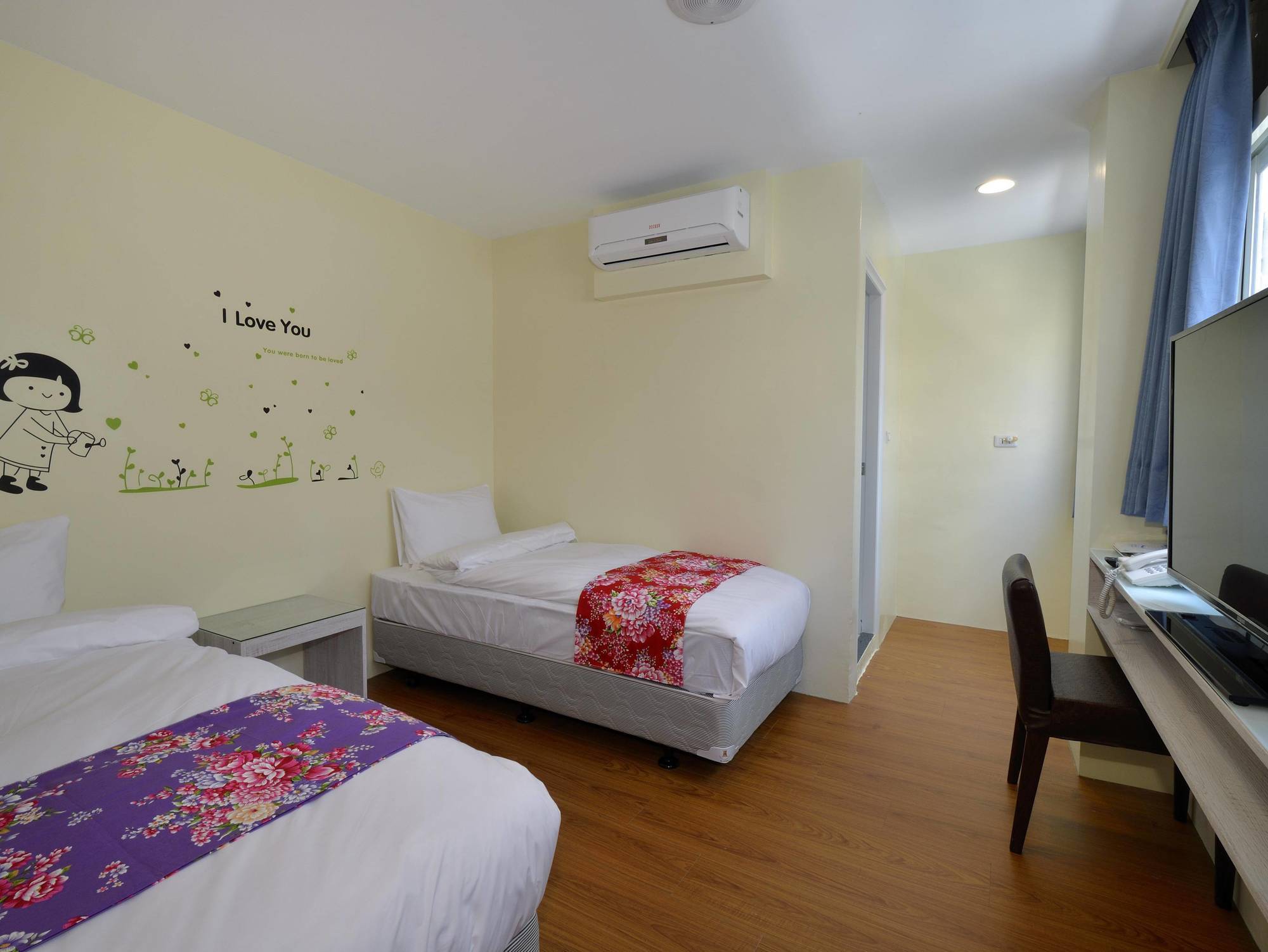 Mini Box Inn 2*