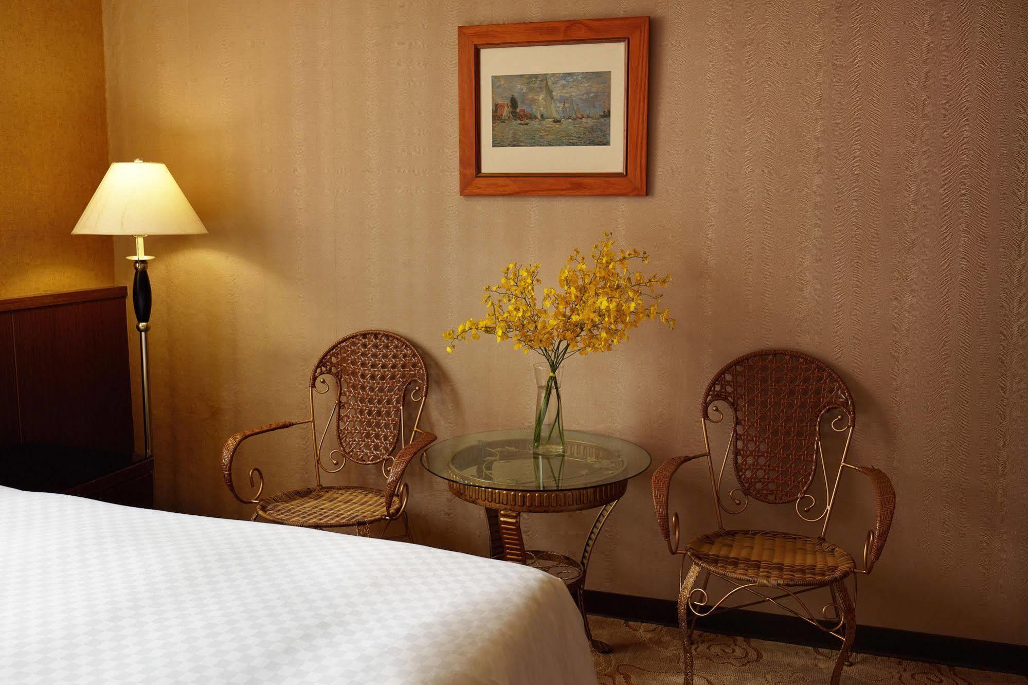 Good Life - Shang Hwa Hotel 3*