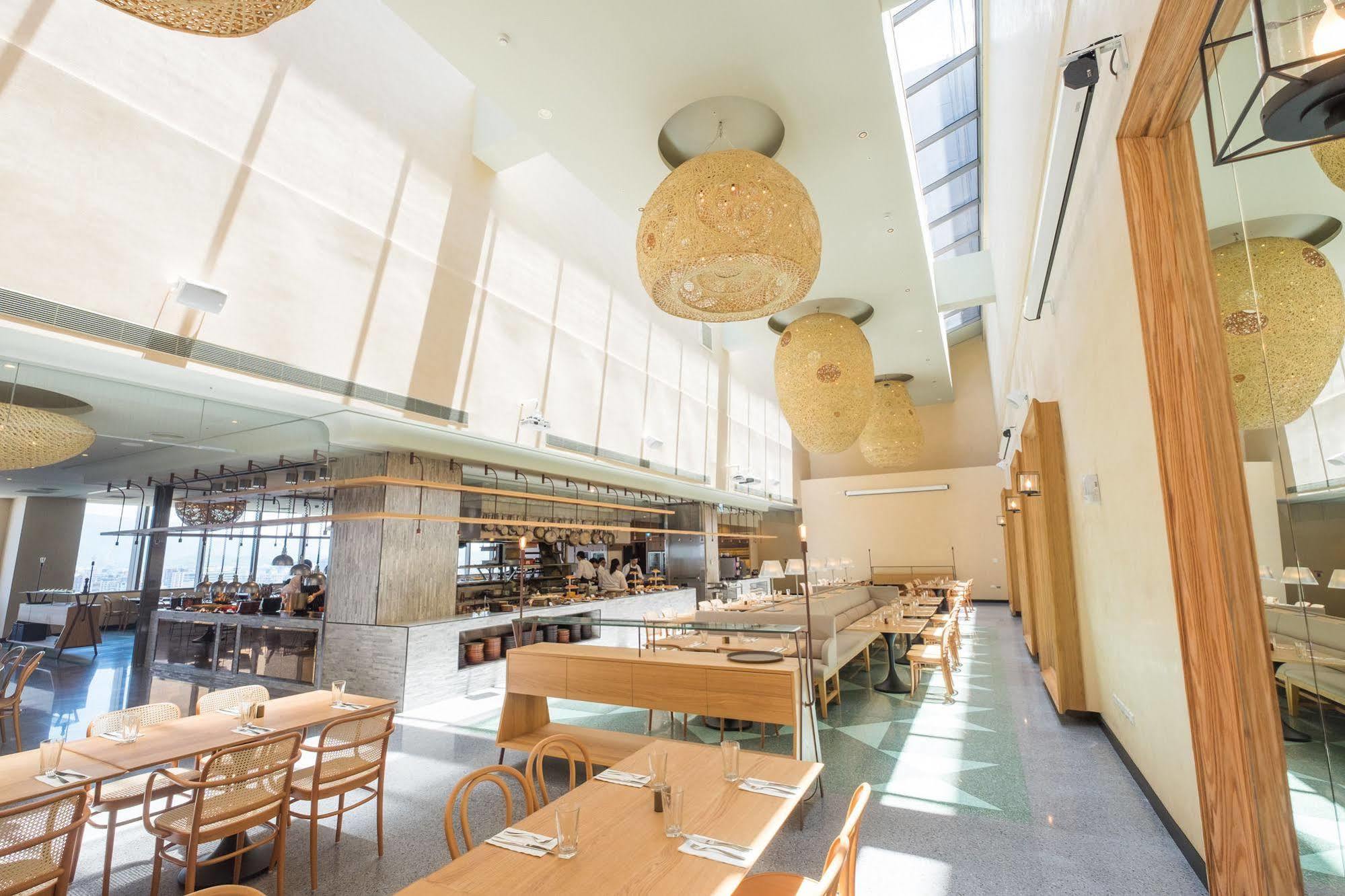 Hotel Amba Songshan