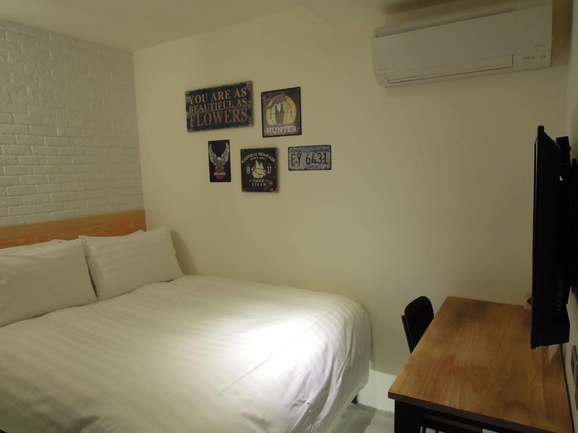 Hotel Re-change 2*