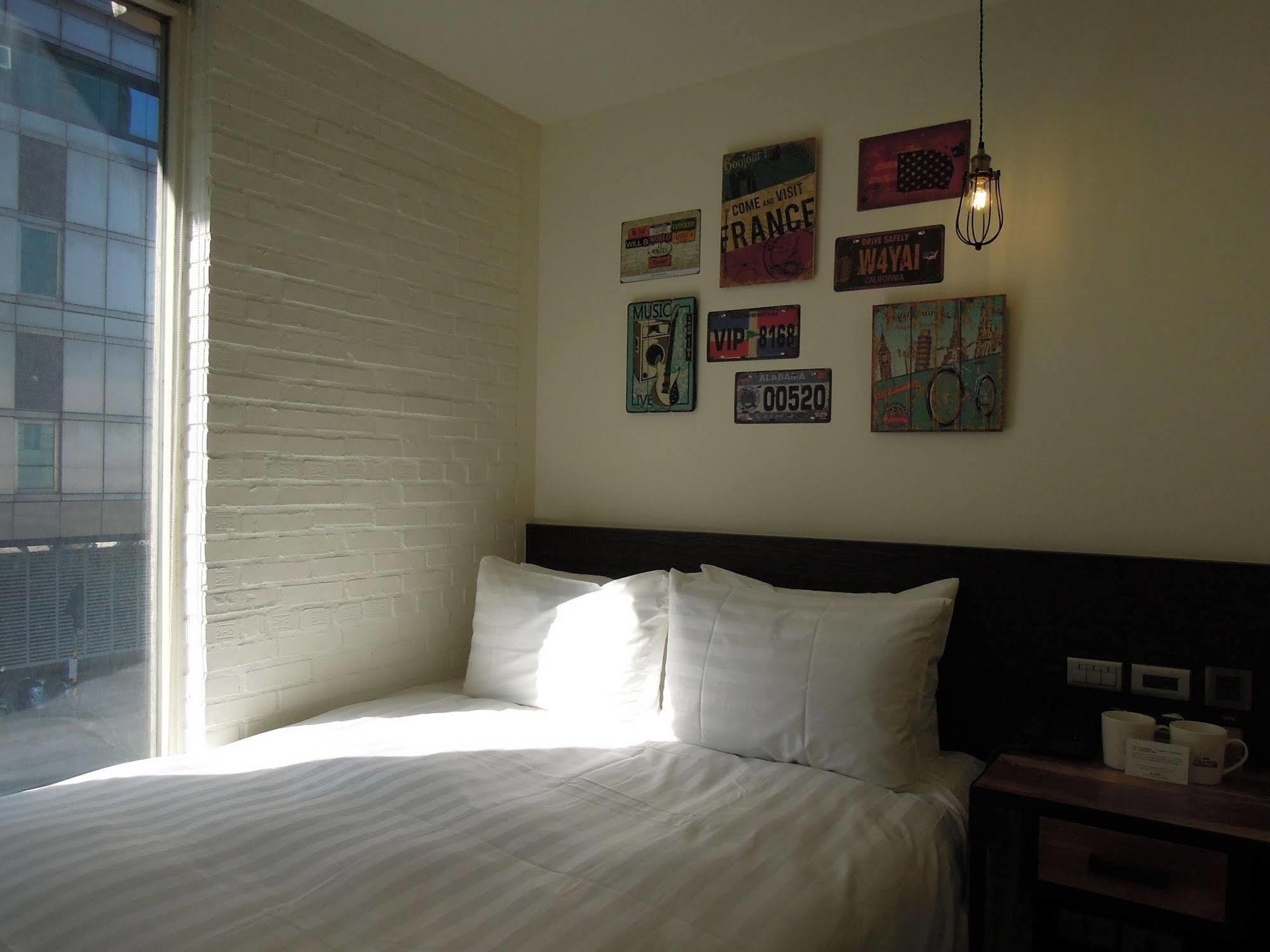 Hotel Re-change