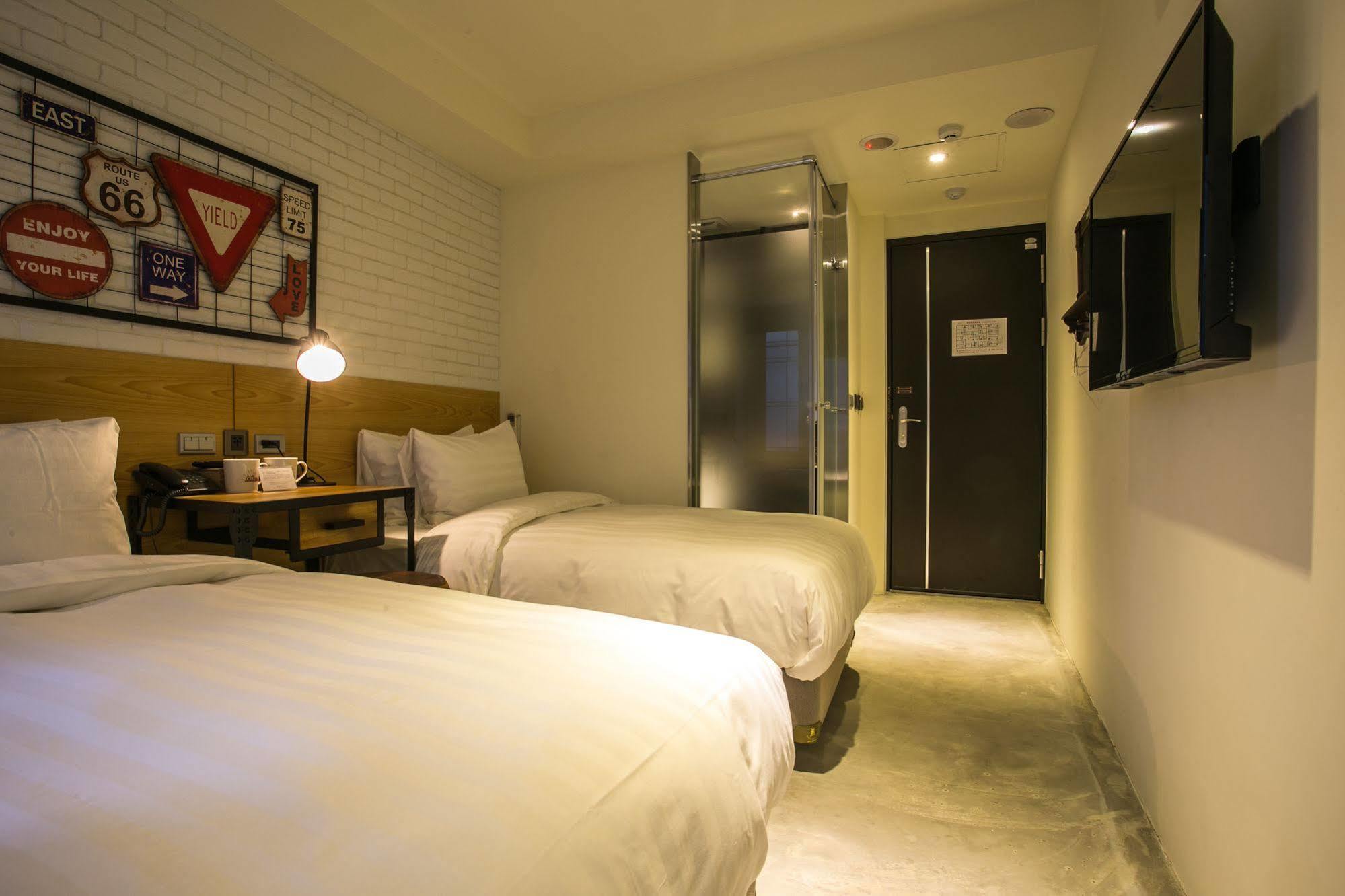 Hotel Re-change
