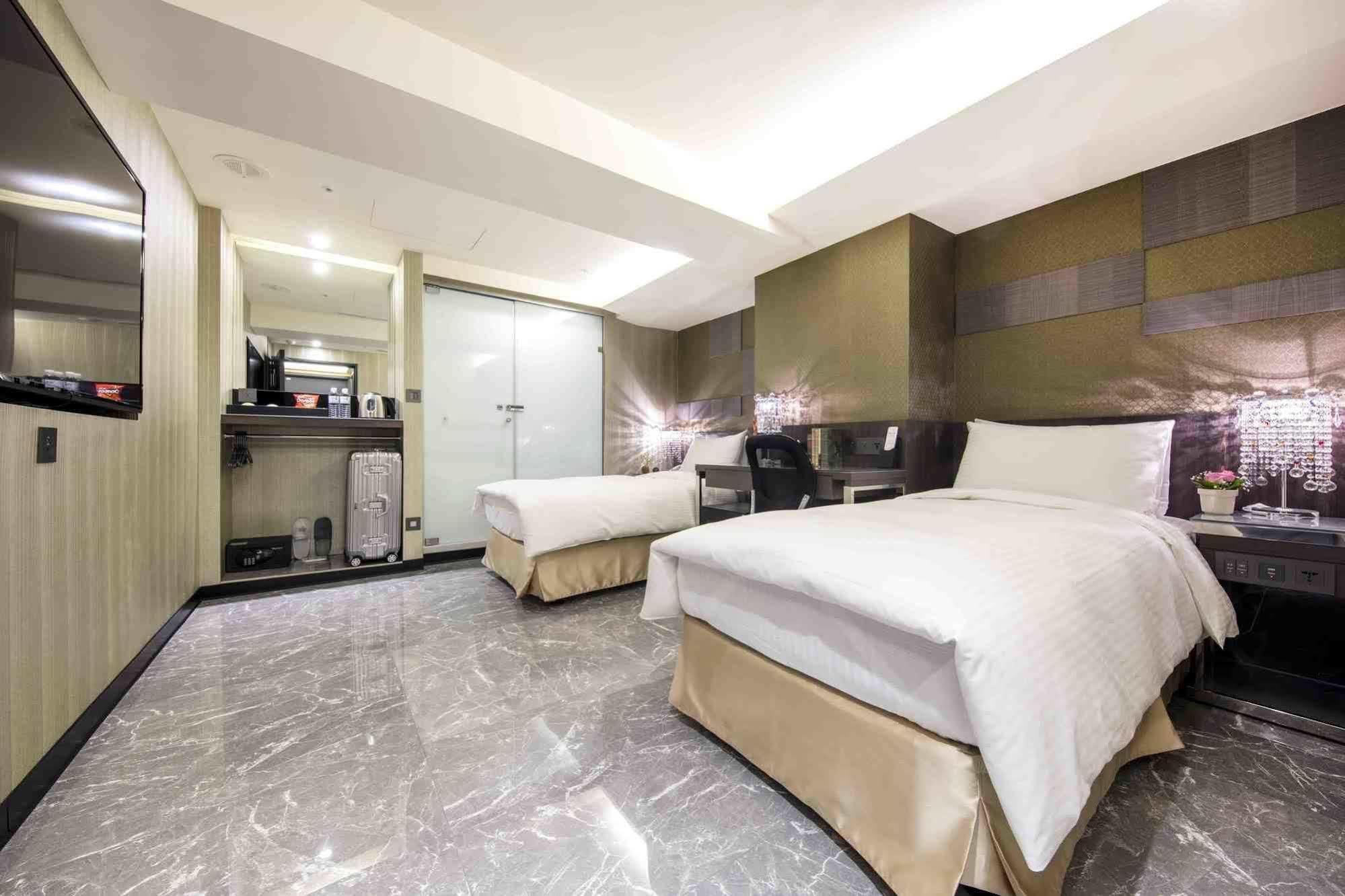 Hotel Hotel I Journey 2*