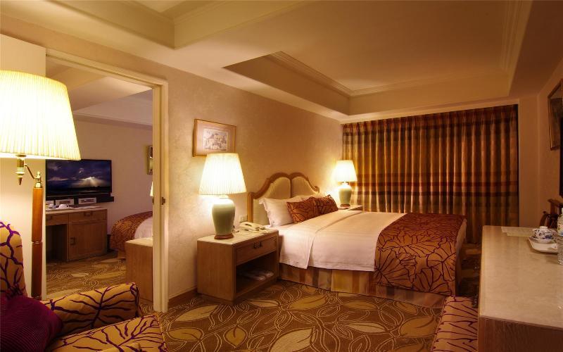Hotel The Riviera 4*