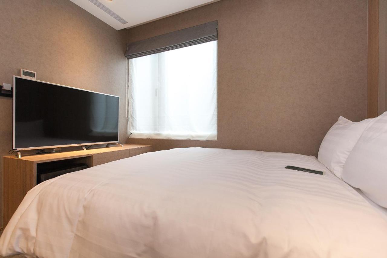 East 3* Taipei