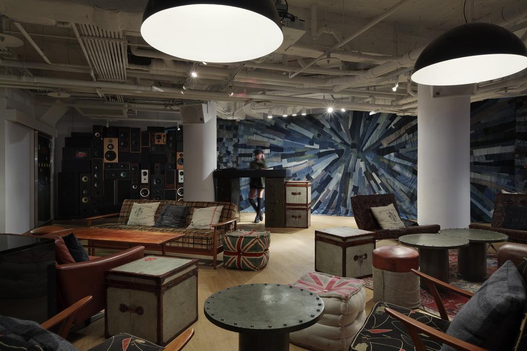 Amba Ximending Hotel