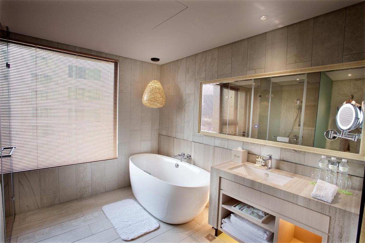 Artree Hotel 4*