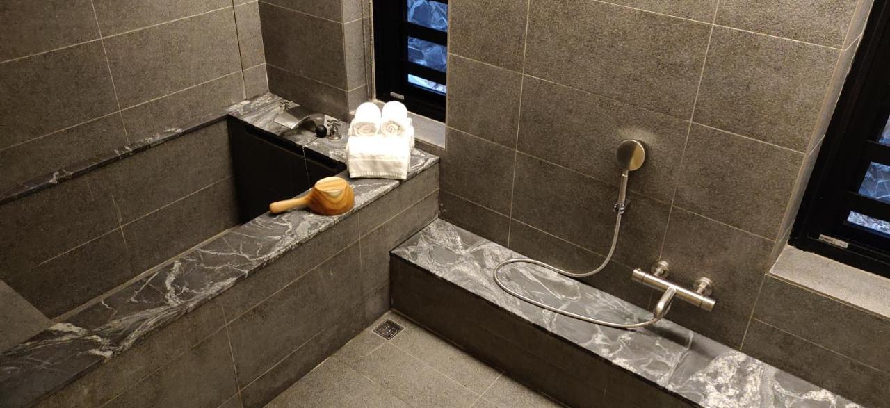 Hotel Water House 3*
