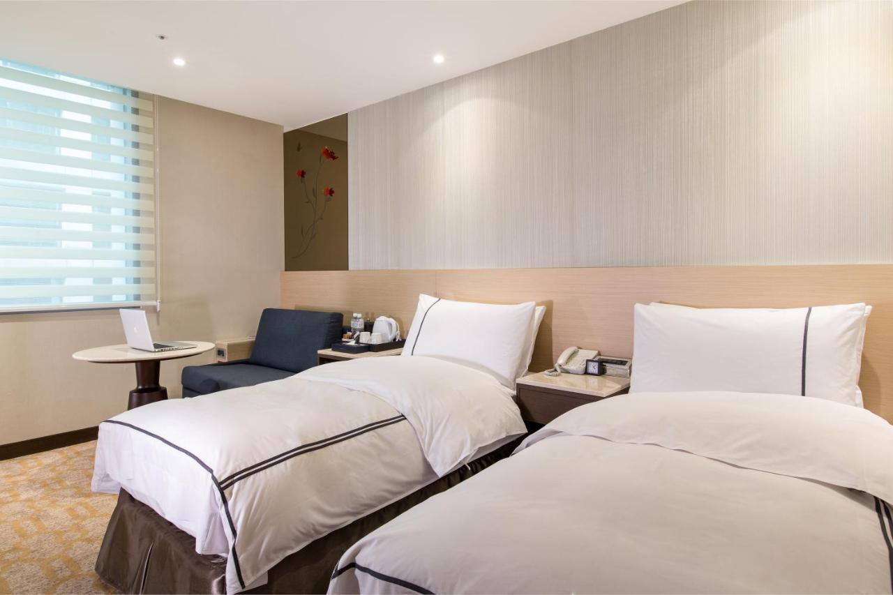 Hotel K Tianjin 3*