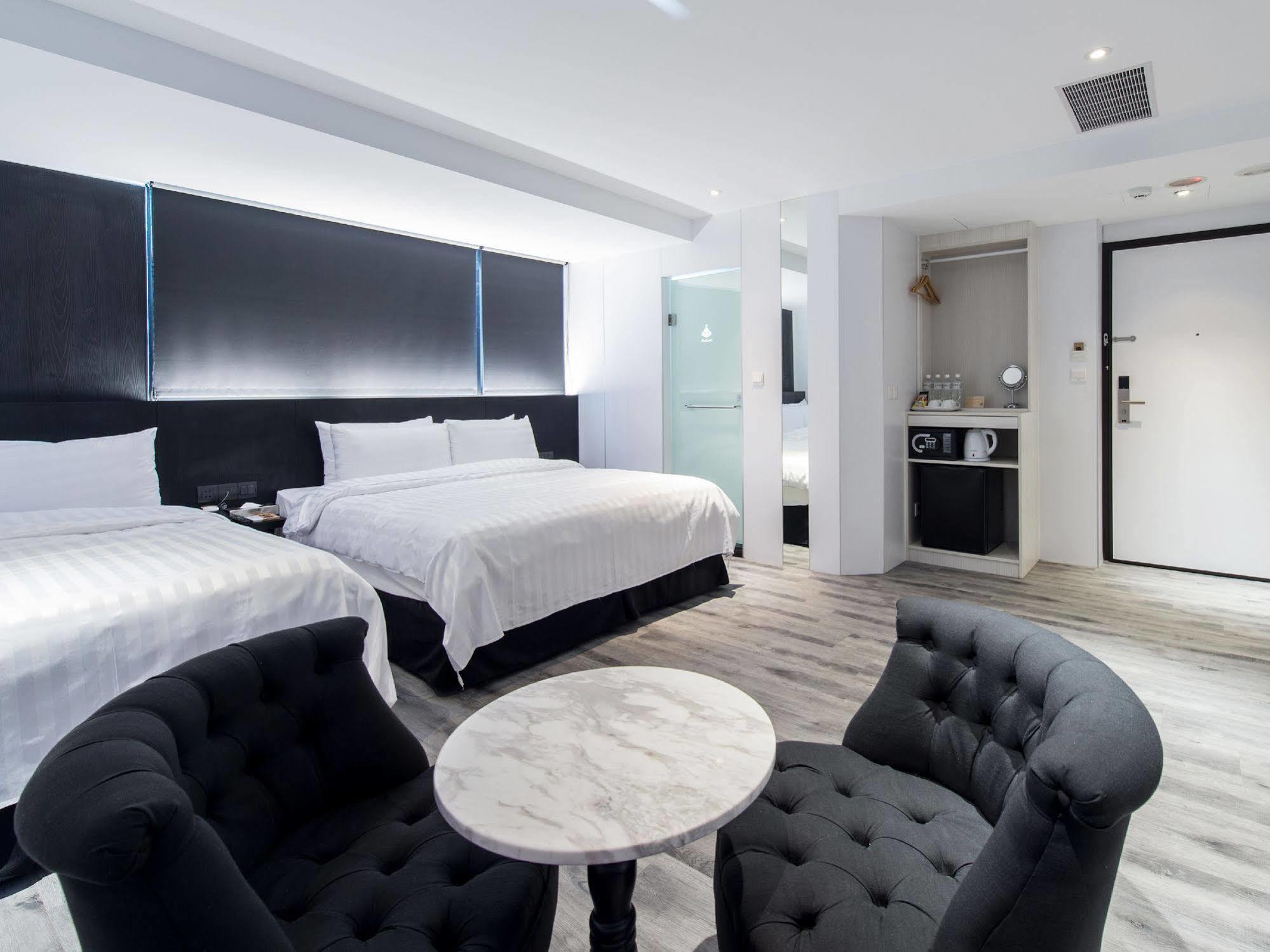 Hotel Relax III 3* Taipei
