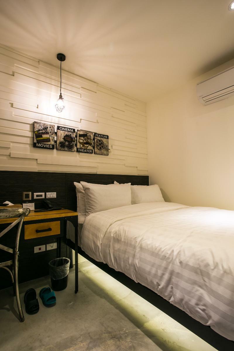 Hotel Re-change
