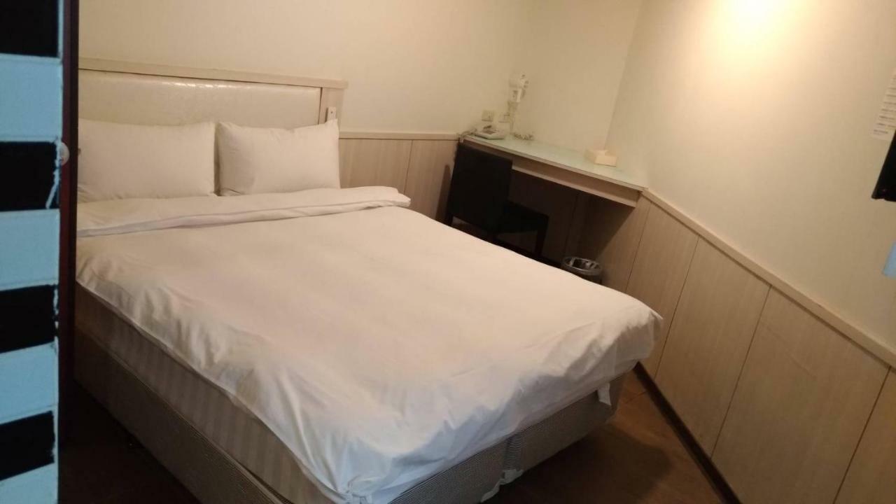Galaxy Mini Hotel Taipei