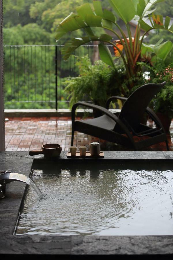 Water House Hotel 3*