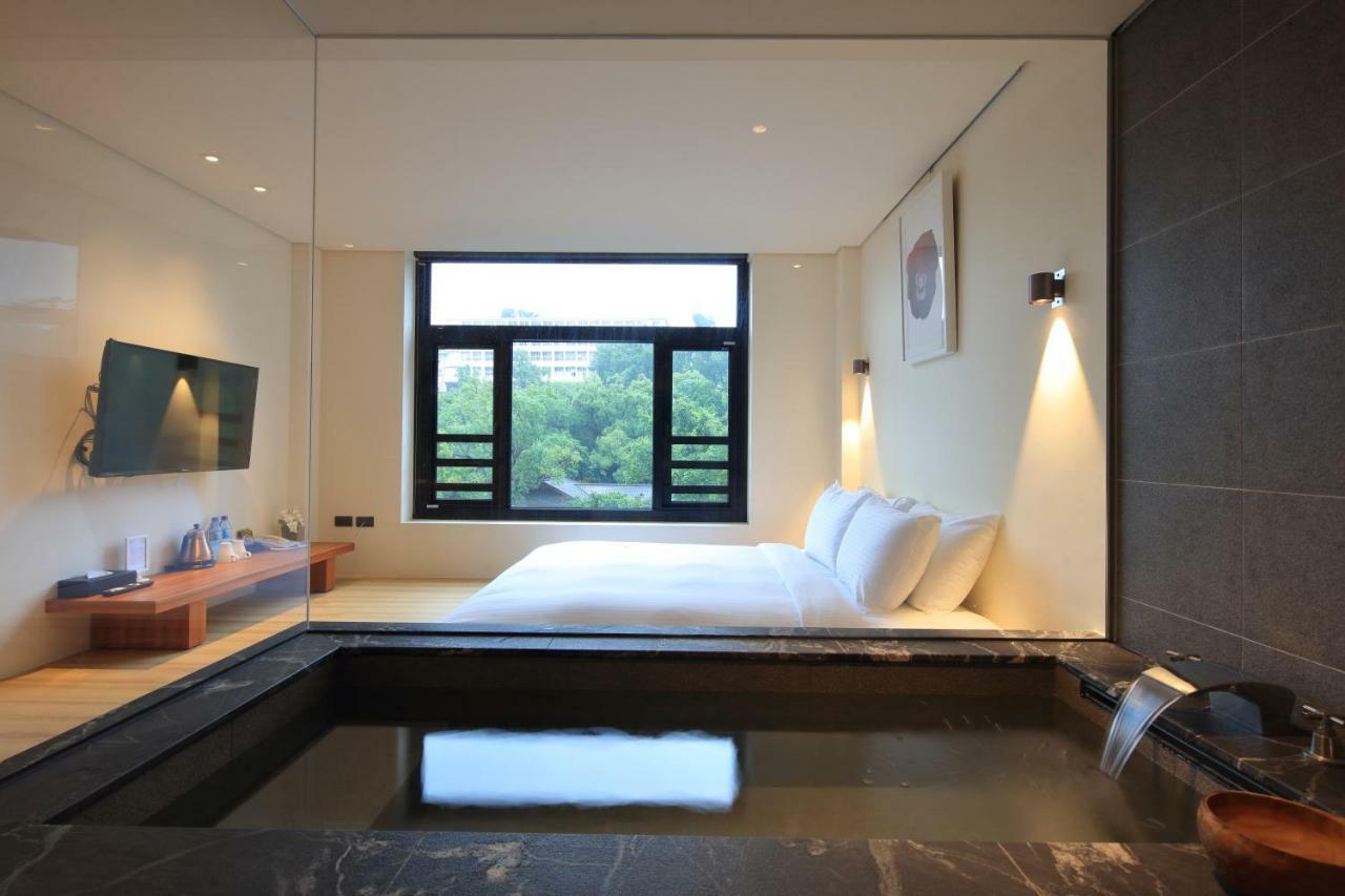 Water House 3*
