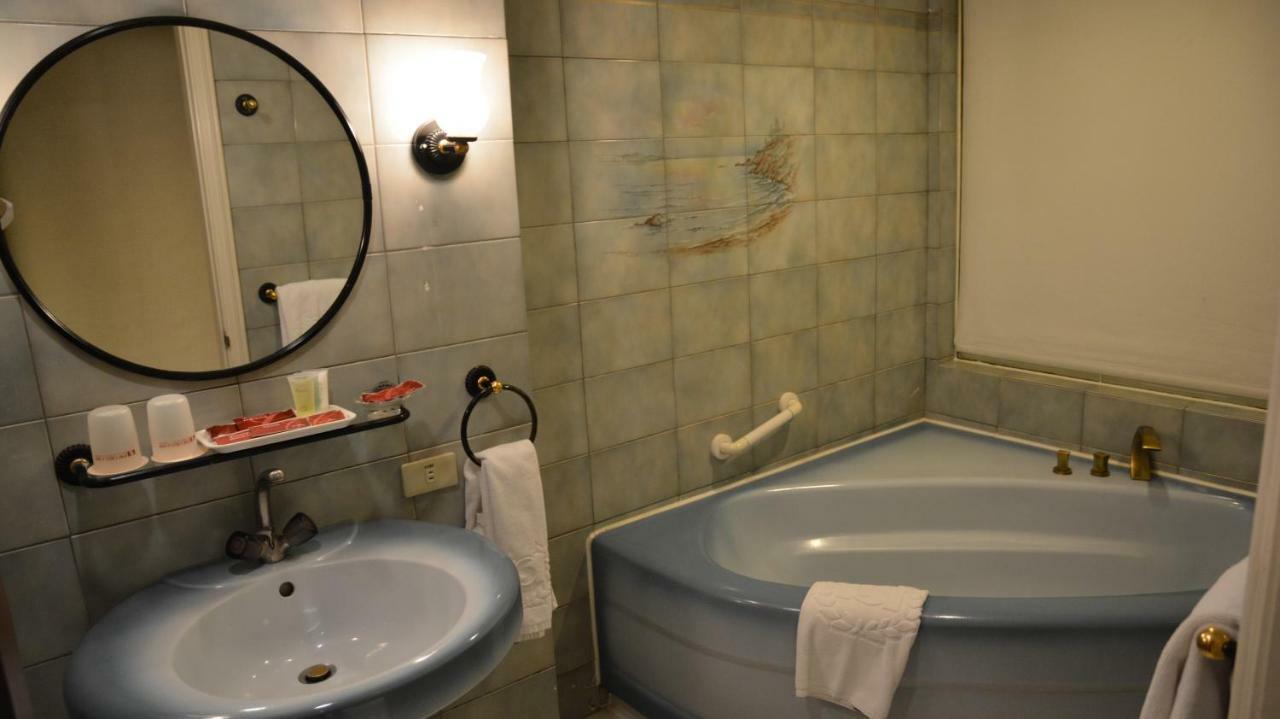 Hotel Deja Vu 3*