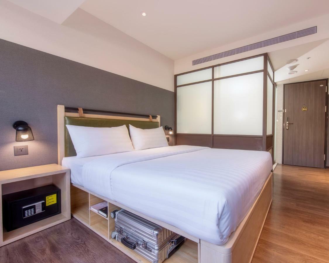 - Main Station Hotel 4*