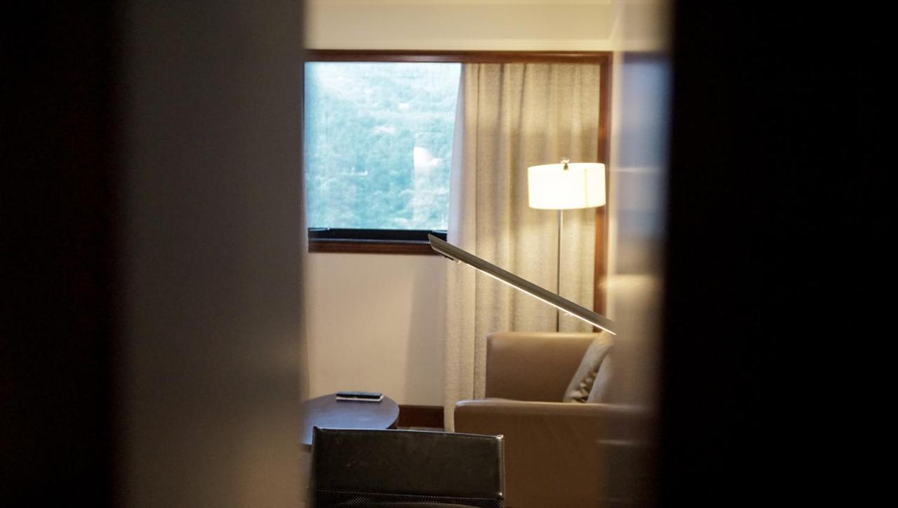 Hione Hotel 4*