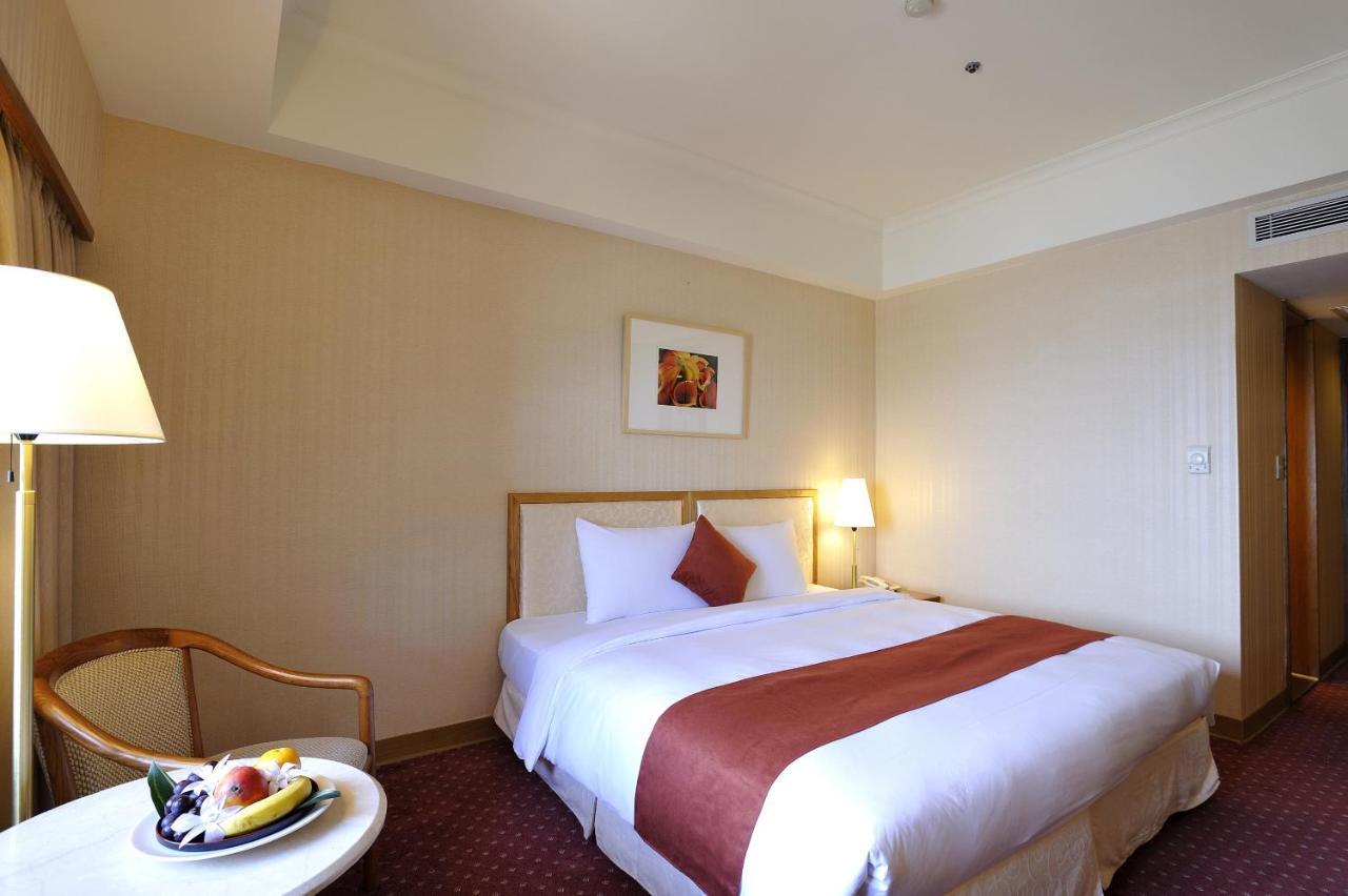Riverview 4* Taipei