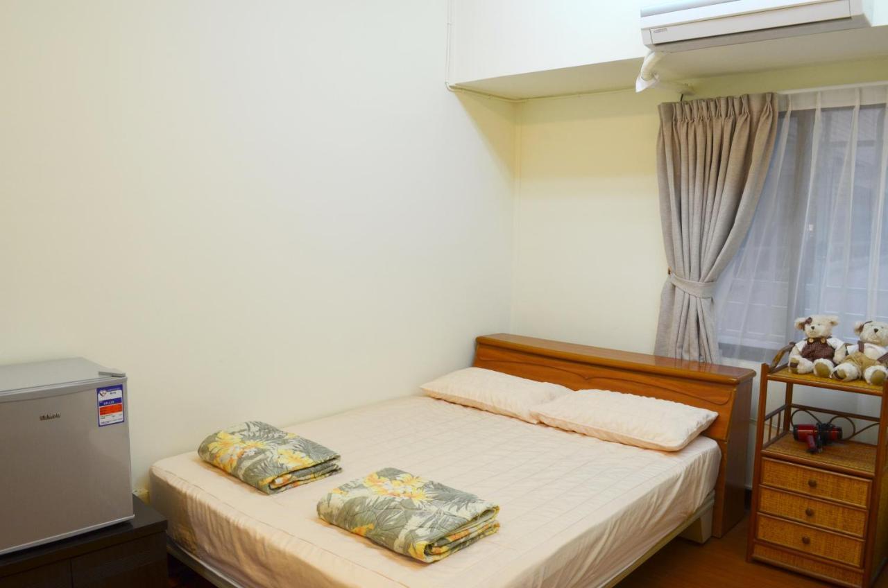 Hostel Holo *