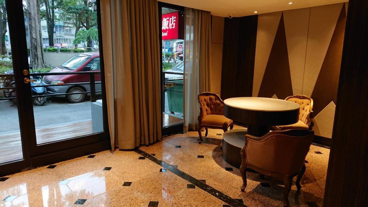 Deja Vu Taipei