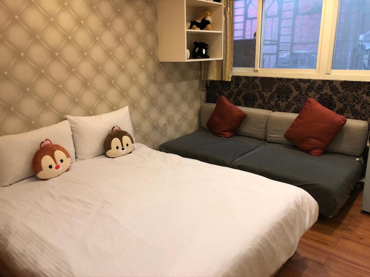 Jacky's House Ximen Homestay