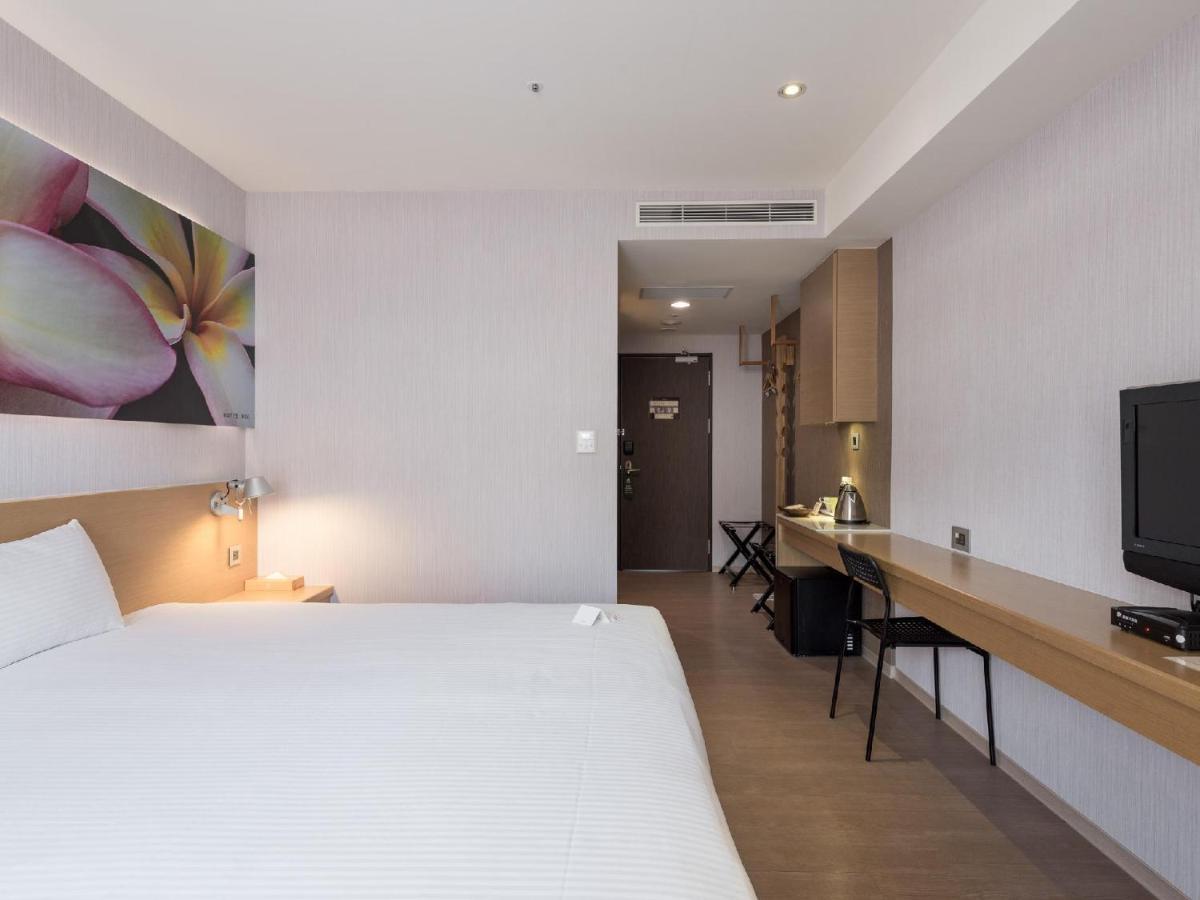 Inn Mellow Fields 4*
