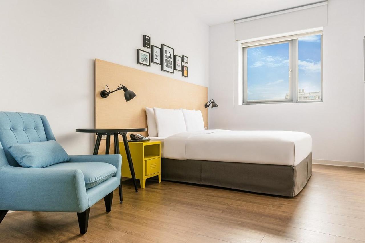 Amba Ximending Hotel Taipei
